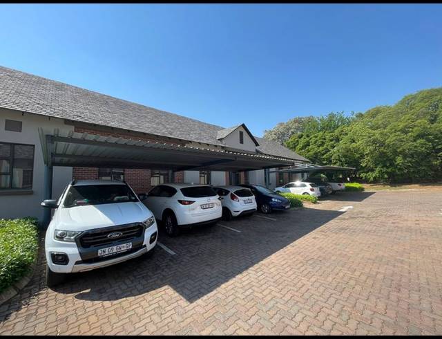 BUSINESS PROPERTY TO RENT IN ELDORAIGNE